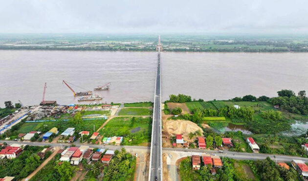 Mekong-River-bridge