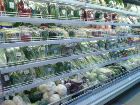 生鮮食品が充実。