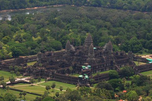 Angkor Wat from Sky (131)