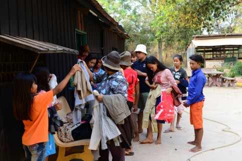 kousar thmey donation (10)_1024