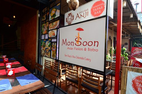 monsoon06
