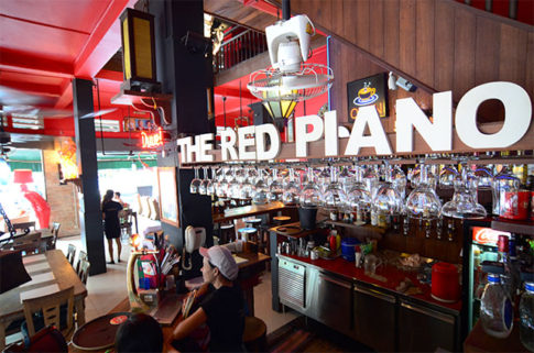 redpiano05